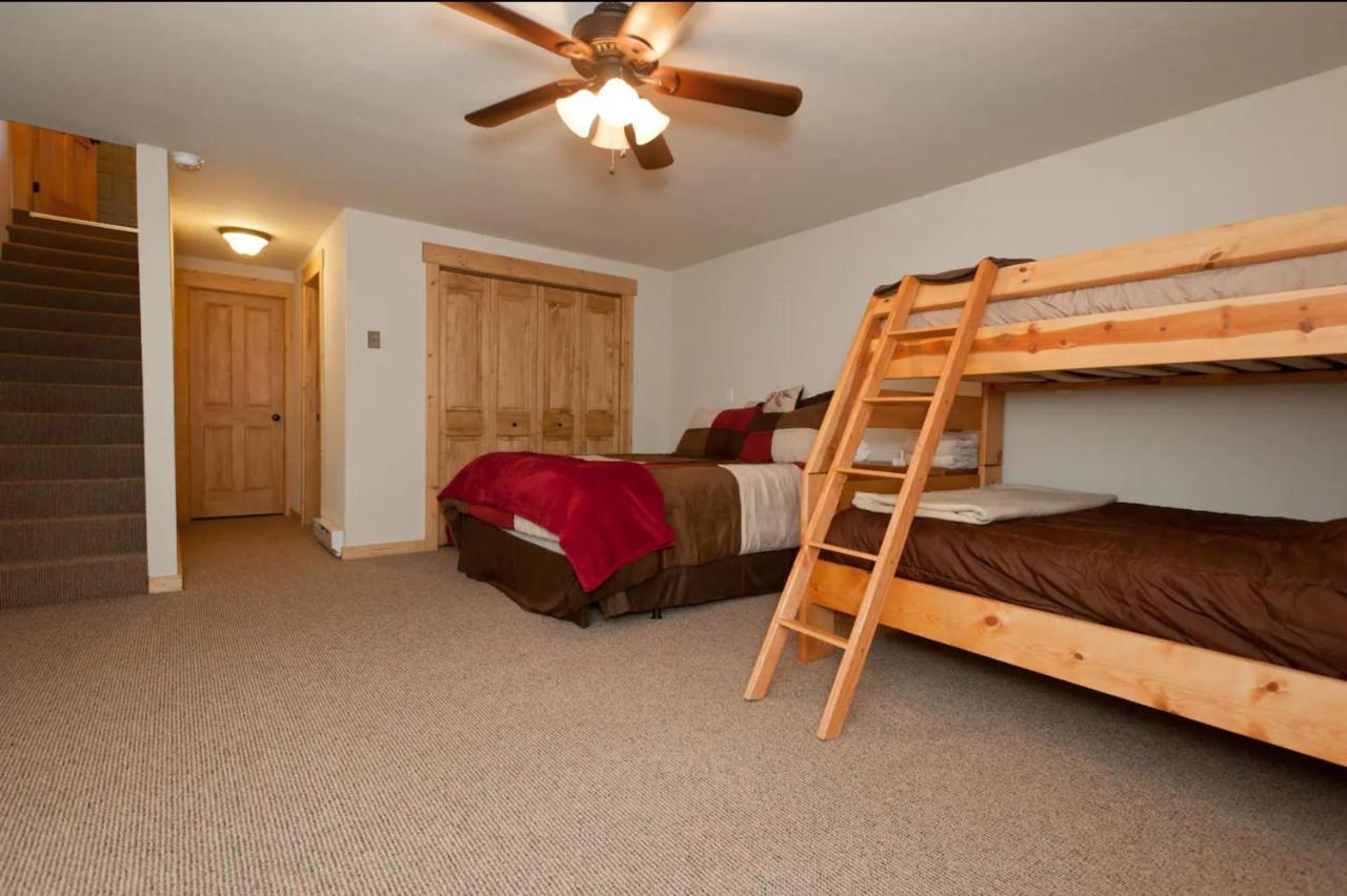 Villa Cozy Townhouse On The Main Bus Line Breckenridge Exterior foto